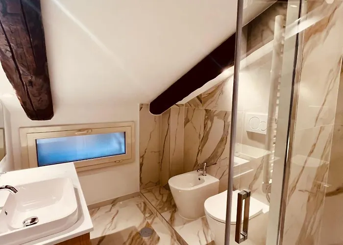 Pasubio Luxury Boutique Apartment *